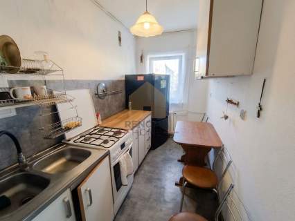 2 pokoje balkon 49m2