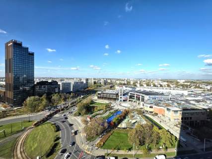 W sercu miasta Apartament z panoramą Warszawy Babka Tower