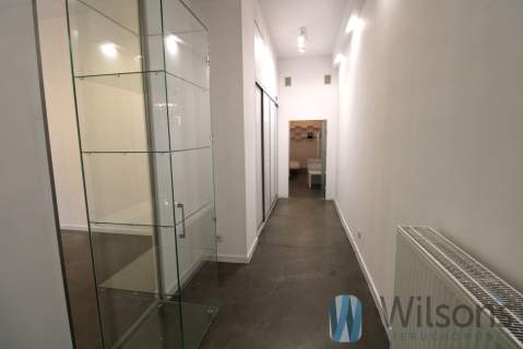 Atrakcyjny lokal na parterze- ścisłe centrum