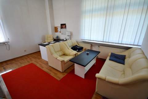 Hala, pow. 753,6 m2, Niewachlów, blisko węzeł S7
