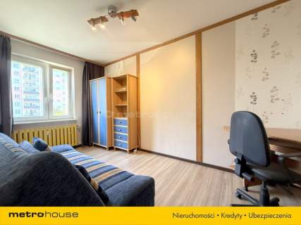 4 pokoje /73,34 m2 / 3 piętro /CO miejskie/ balkon