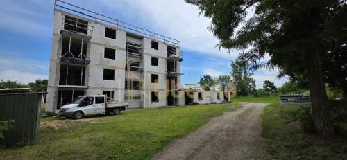 2 działki z PNB dwóch 4-kond. wielorodz. budynków