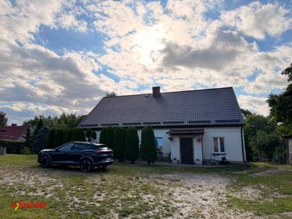 Siedlisko Dom, zabudowania gospodarcze i 3 ha ziemi Sypanica