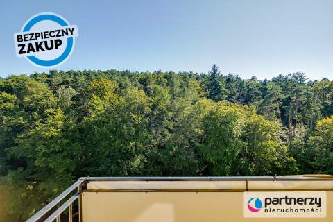 Balkon od południa Widok na las Dwustronne