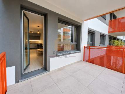 2 POKOJE GARDEROBA 60 m BALKON UL. JANA Z KOLNA