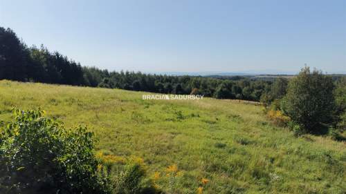 Brzozówka, gm. Zielonki 1,1ha media