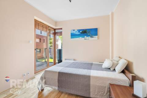 Apartament z dużym tarasem nad Zegrzem