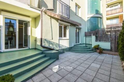 2 pokoje z zielonym tarasem 25m w Centrum 