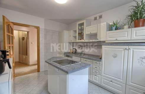 Gumieńce, 3 pokoje. ogród , garaż - 64,75 m2