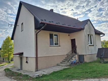 Sprzedam 1/8 domu i działki