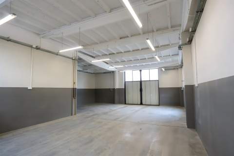 Hala produkcyjno - magazynowa 125 m2, Herby