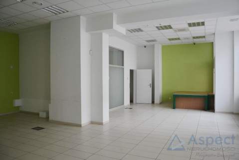 Sprzedaż, lokal 68m2, Pomorzany