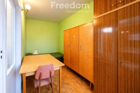 3 pokoje, 48 m2, III piętro, balkon, os. Wolność 1, Bełchatów