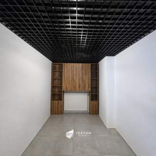 190M2 lokal do wynajęcia, parking, witryny