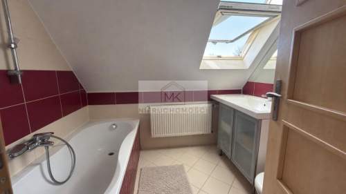 Dom z dużą działką pod lasem Mrozów, gm. Miękinia 150 m2 Dział