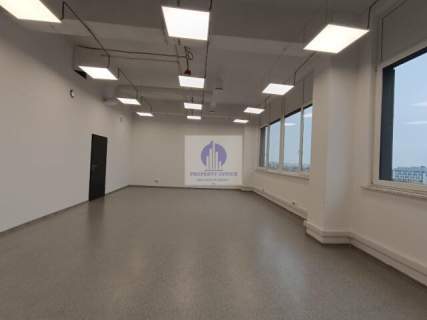 Włochy lokal biurowy 91,30 m2 do wynajęcia