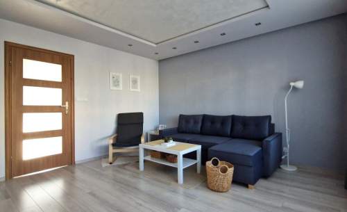 2 pokoje po remoncie z balkonem,Bracka 35, Centrum