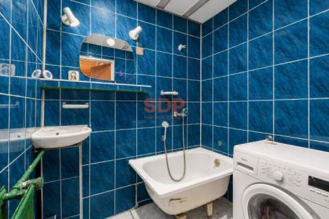 3 pokoje osobna kuchnia dwustronne blisko centrum balkon