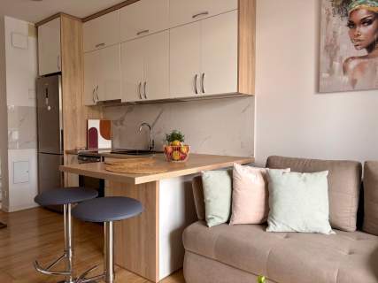 Bez prowizji 2 pokoje, garaż w cenie, balkon