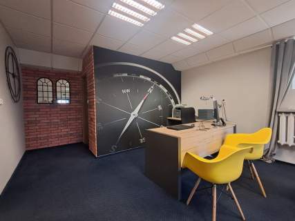 Lokal użytkowy o pow. 48.90m2, Os. Dobrzec