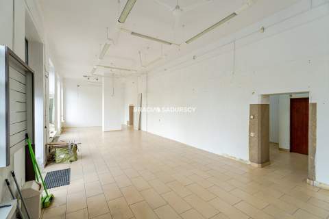Lokal usługowo-handlowy ok. 150m2 duża witryna