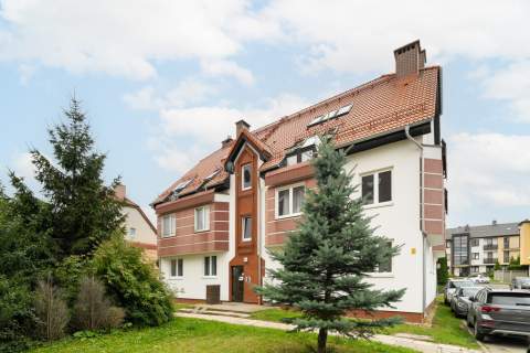 2 pokoje, 45m2, parter, niski blok 2005r