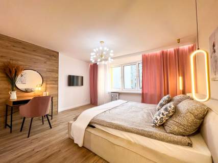 2 pok kuchnia Kazimierz Parking Ukr , Eng