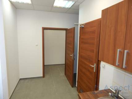 Sprzedaż, Pomorzany, lokal 68 m2, gastronomia OK