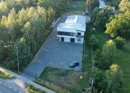 Nowoczesny obiekt komercyjny hala, biura, plac Wynajem