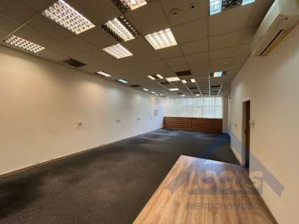 Magazyn z biurem, Bielany