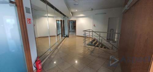 Komfortowa powierzchnia biurowa, 241 m2 w Centrum.