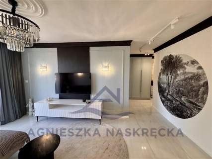 40,68 m2 2 pokoje taras budynek z windą mi