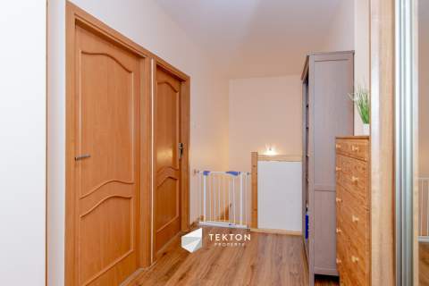 95 m 4 pokoje 2 balkony 2 poziomy Piątkow