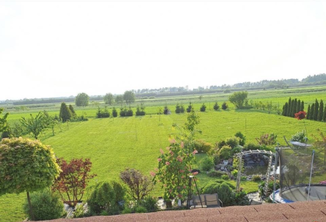 Dom z ogrodem, oczkiem wodnym, bez sąsiadów