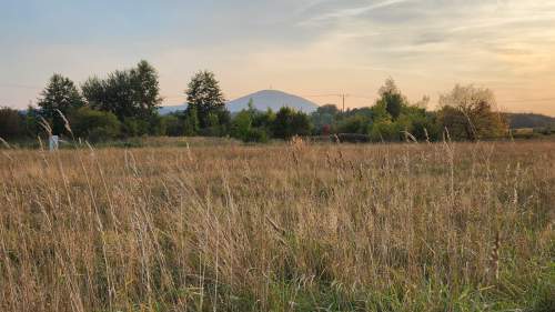 Szczawno-Zdrój, os. Zdrojowe 759 m Widok na Chełmiec