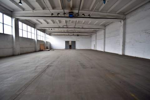 Hala magazynowa, pow. 550 m2, Łódzka, blisko S7