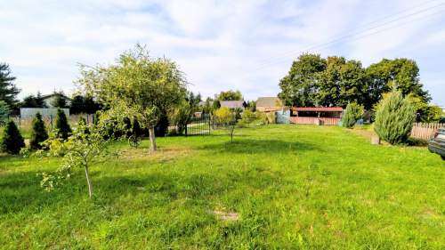 Działka budowlana z letnią altanką LUDZISŁAWICE