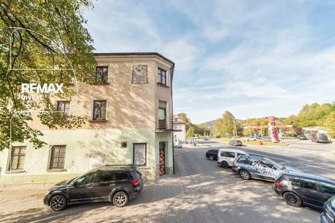 Lokal z parkingiem w centrum miasta