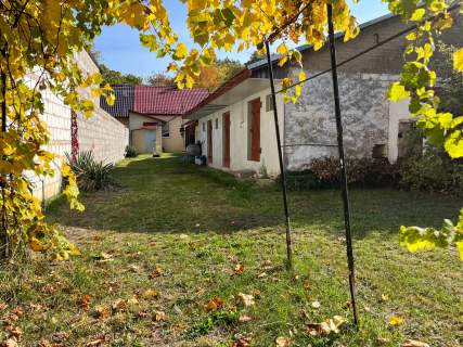 Dom parterowy 42m2, działka 800m2 Gliniany