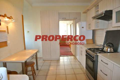 Dom 6pok 140 m2 działka 1833 m2, Reguły