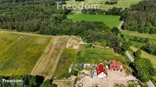 Działka z prawem do zabudowy koło Piecek