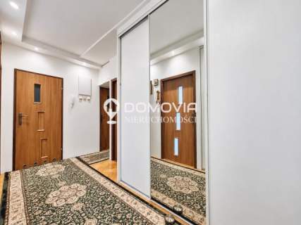 3 pokoje balkon 2 piwnice garaż murowany Zamość O. Kilińskiego