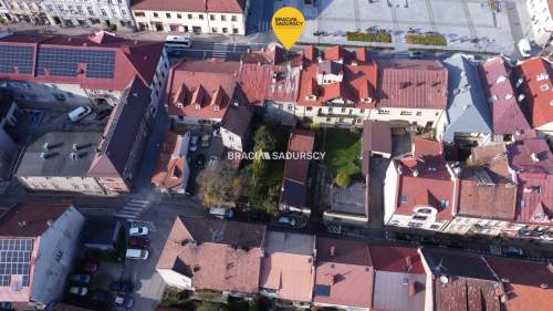 Kamienica w centrum Bochnii z ogrodem i parkingiem