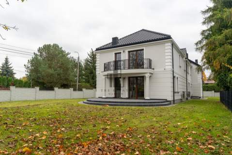 Nowa Willa Stan Deweloperski Konstancin