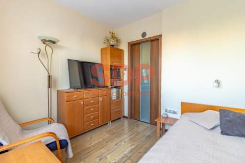 Bez remontu 2 pokoje 49 m2 Balkon 6 m2 Winda I Widzew
