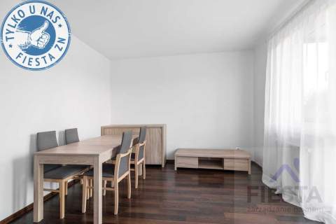 Kartograficzna trzy pokoje balkon garaż