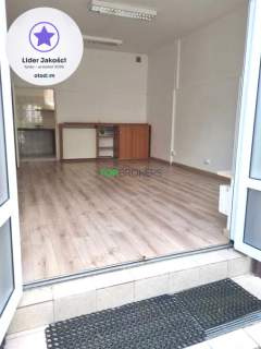 Przestronny lokal na usługi lub biuro