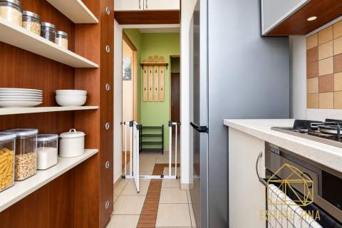 2 POKOJE OS. PIASTÓW BALKON 3 PIĘTRO