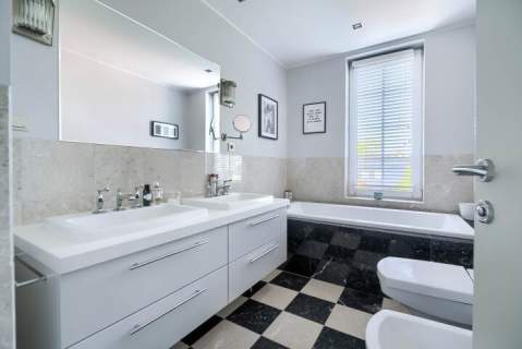 Bez czynszowe, wyjątkowe, 4 pokoje, taras, 140 m2 , 2 m. postojowe