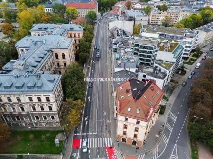 Duża witryna / główna ulica / Hala Targowa